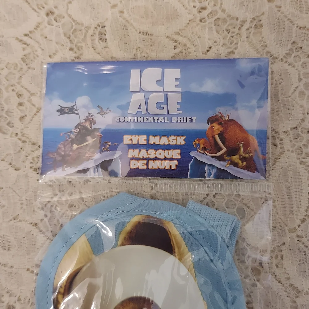 Ice Age Eye Mask Blue Scrat from Continental Drift New in Package